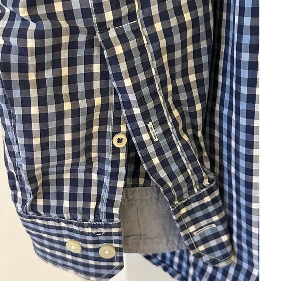 Banana Republic Men's button up Shirt, Long Sleeve. Navy & sky blue checks. XL - Picture 4 of 6